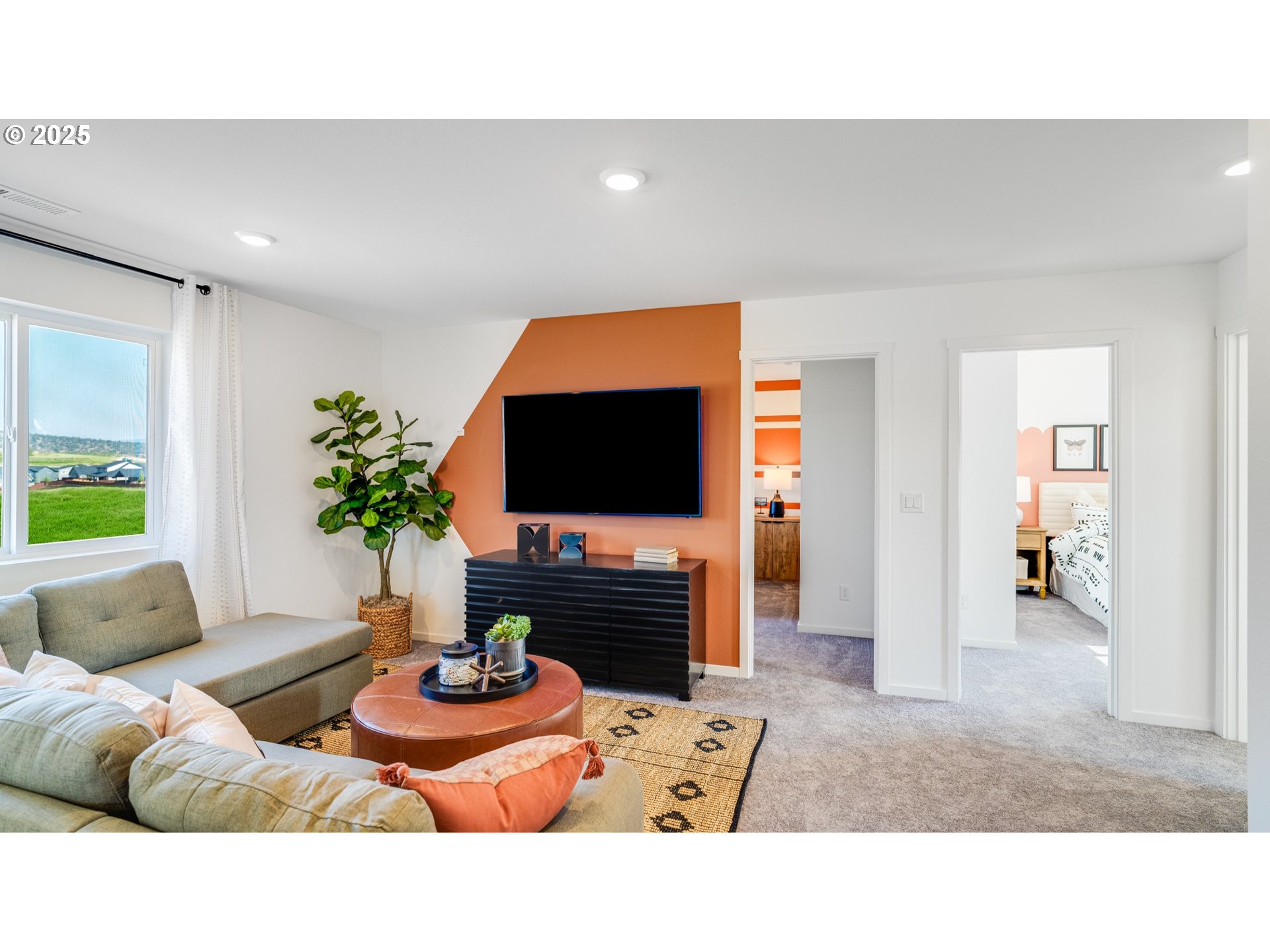 5726 Bainbridge Road Eugene, OR 97402 - Photo 13 of 25 Gallery Image 13