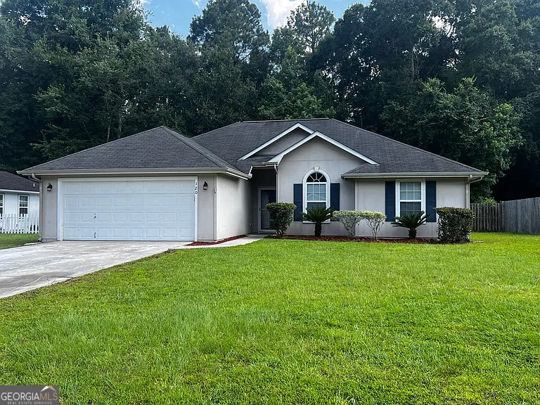 120 Hydrangea Road Kingsland, GA 31548 - Photo 1 of 12