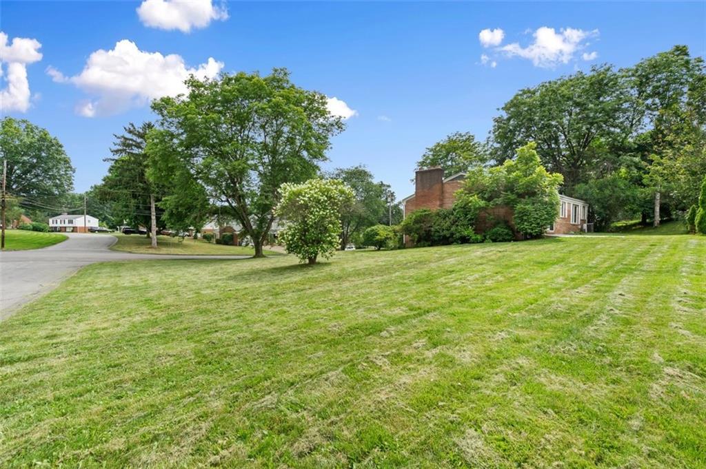1297 Old Meadow Road Pittsburgh, PA 15241 - Photo 25 of 27 Gallery Image 25