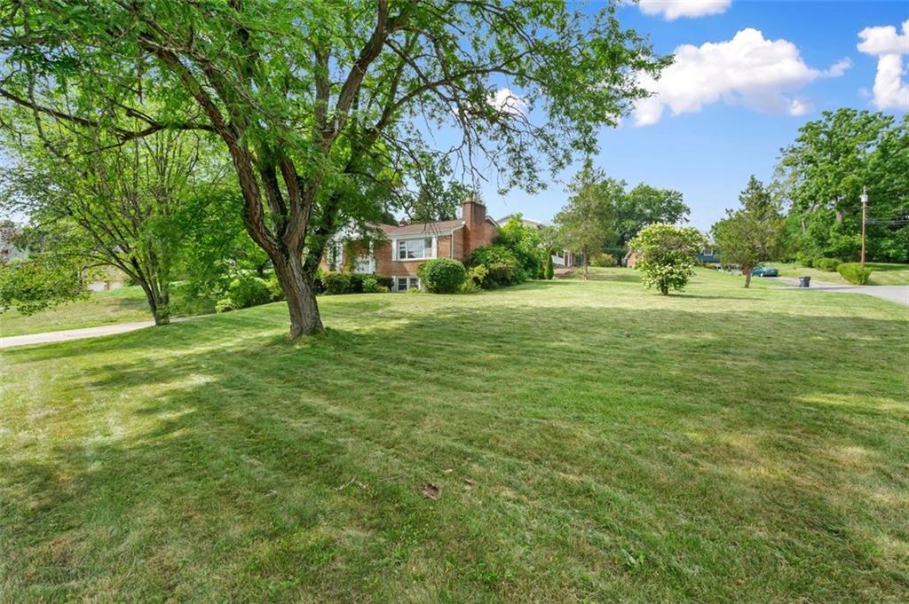 1297 Old Meadow Road Pittsburgh, PA 15241 - Photo 26 of 27 Gallery Image 26