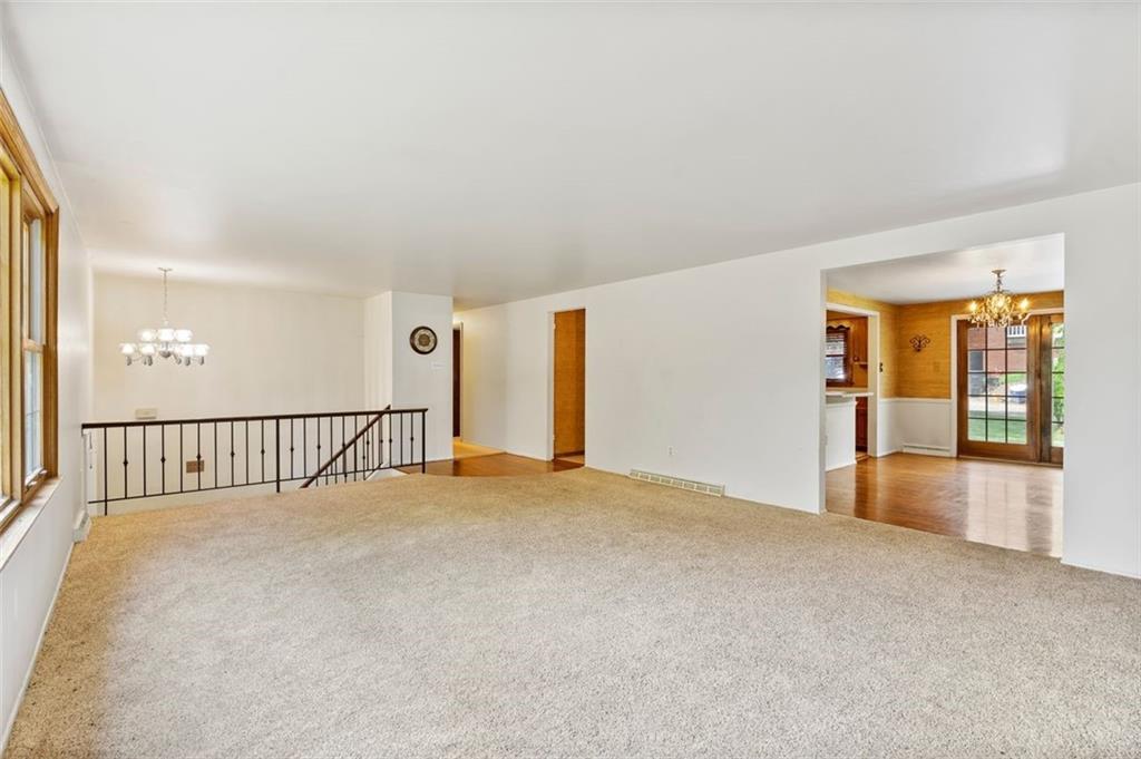 1297 Old Meadow Road Pittsburgh, PA 15241 - Photo 3 of 27 Gallery Image 3