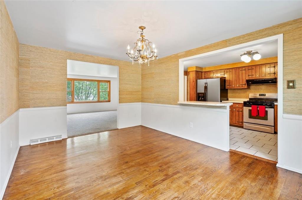 1297 Old Meadow Road Pittsburgh, PA 15241 - Photo 5 of 27 Gallery Image 5