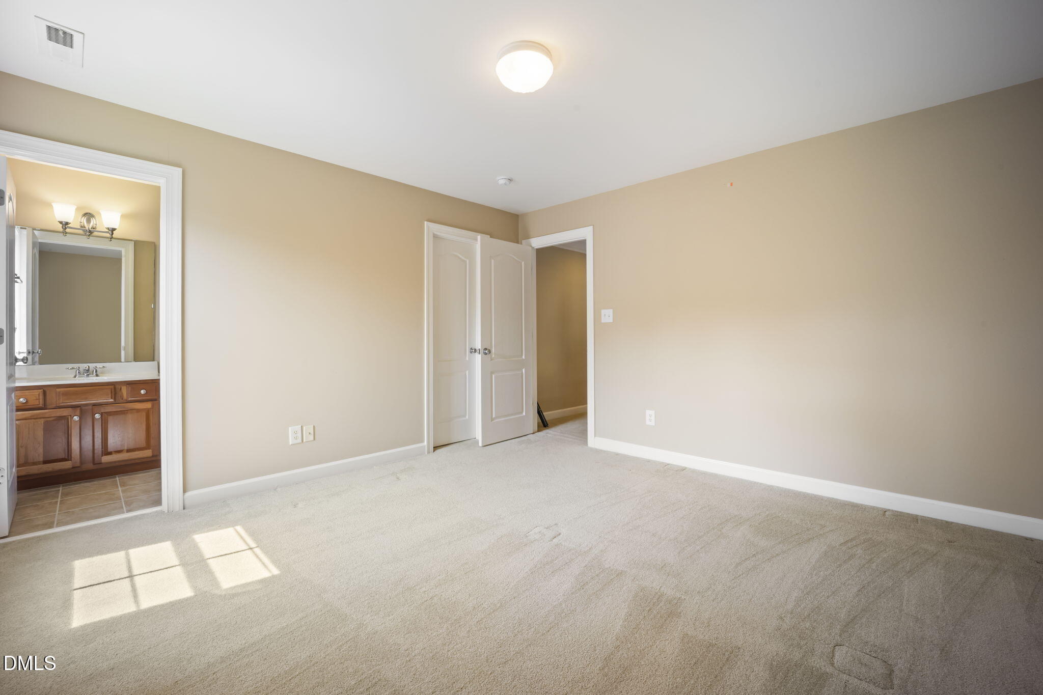 5402 Sutteridge Court Durham, NC 27713 - Photo 37 of 61 43-web-or-mls-484A4506