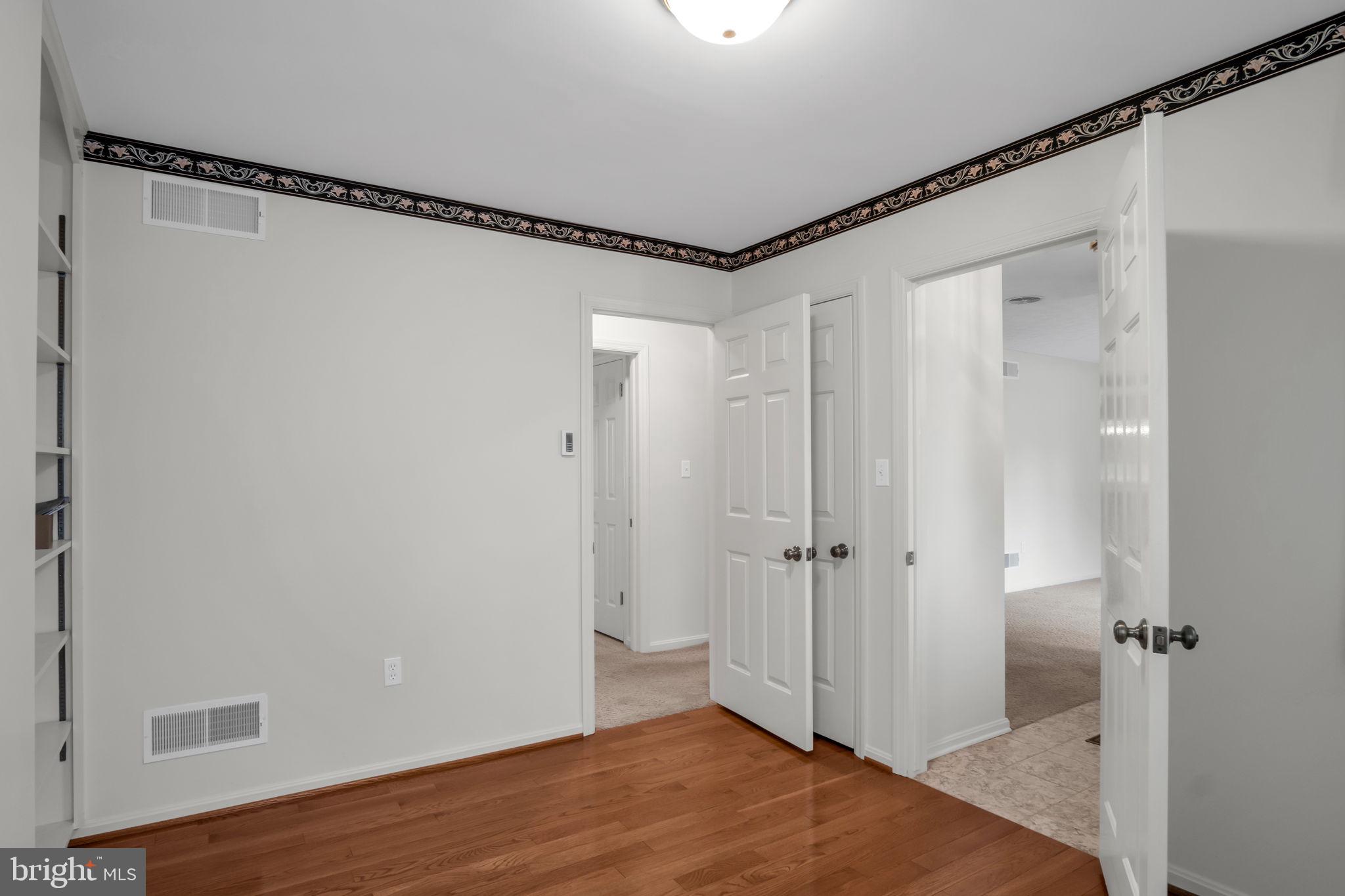 705 Sutton Drive Carlisle, PA 17013 - Photo 11 of 62