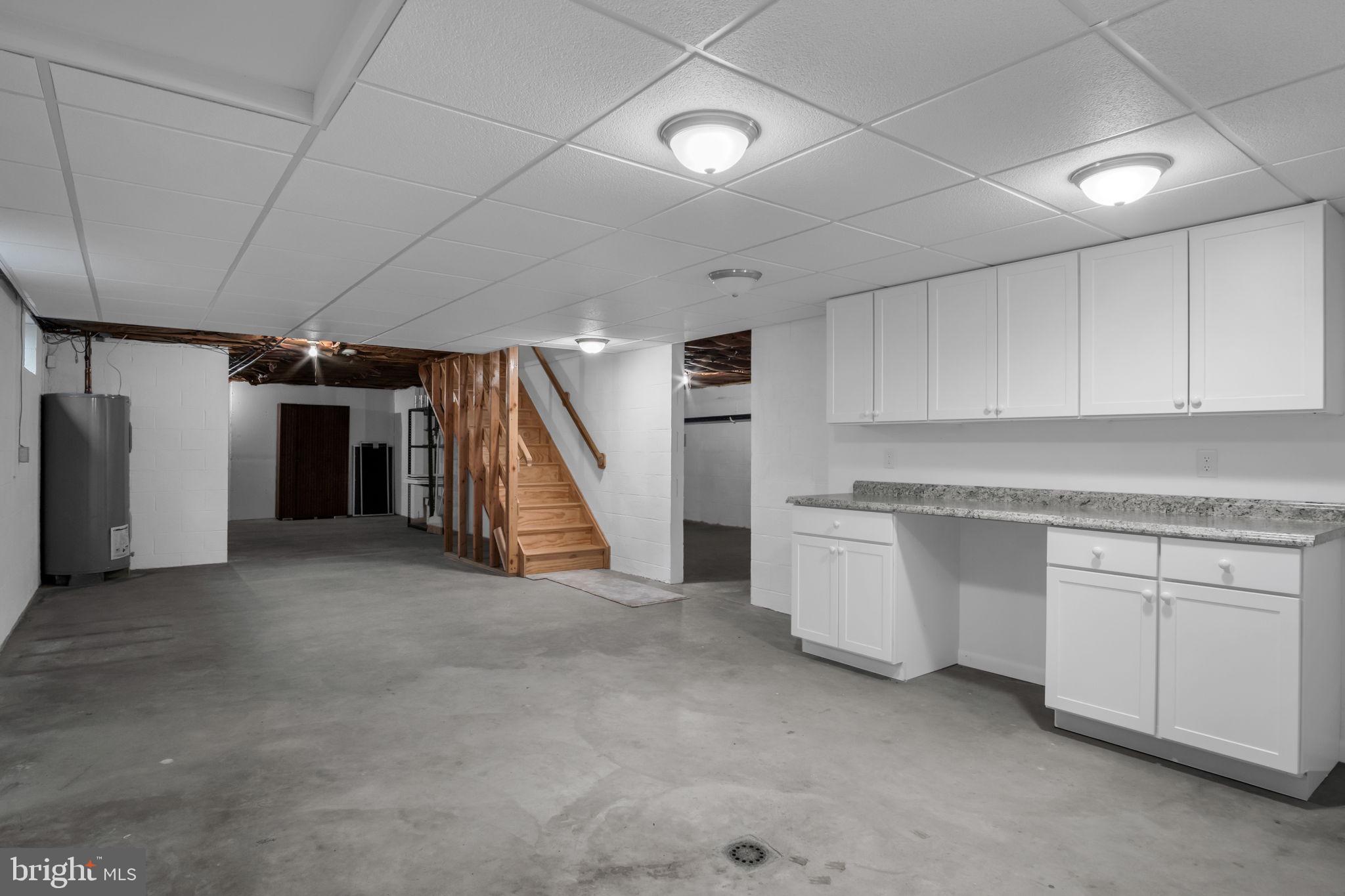 705 Sutton Drive Carlisle, PA 17013 - Photo 37 of 62