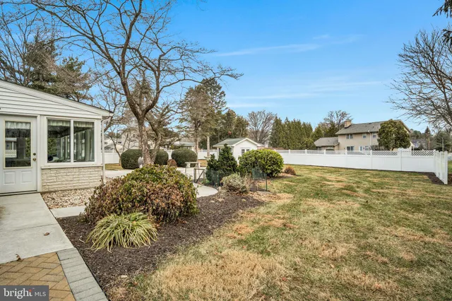 $489,900 | 705 Sutton Drive, Carlisle, PA 17013