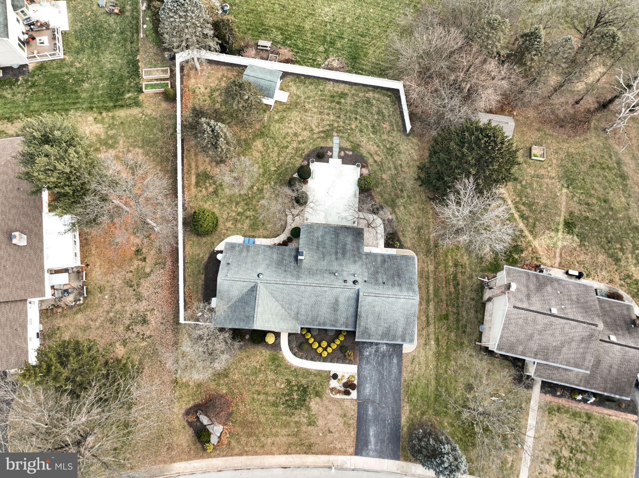 705 Sutton Drive Carlisle, PA 17013 - Photo 5 of 62