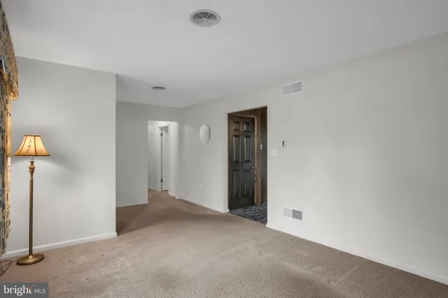 $489,900 | 705 Sutton Drive, Carlisle, PA 17013