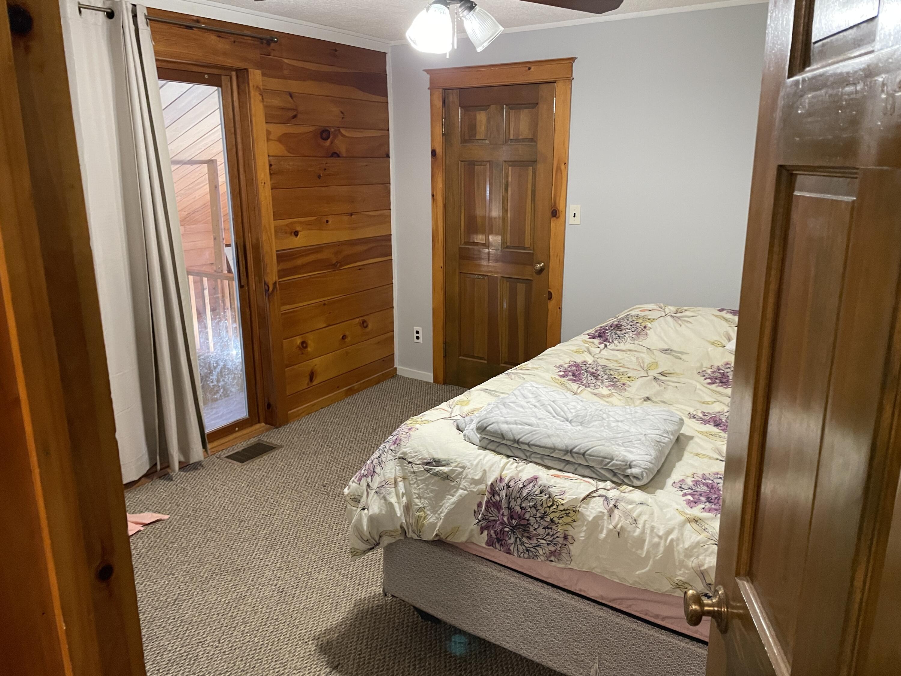 28 East Sangerville Road Sangerville, ME 04479 - Photo 15 of 32 IMG_4544