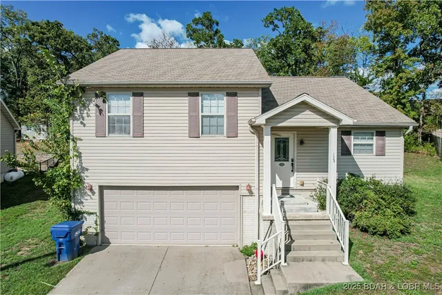 $299,900 | 135 Primrose Lane, Camdenton, MO 65020