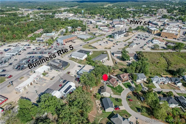 $299,900 | 135 Primrose Lane, Camdenton, MO 65020