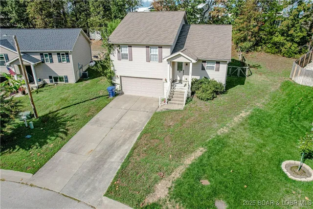 $299,900 | 135 Primrose Lane, Camdenton, MO 65020