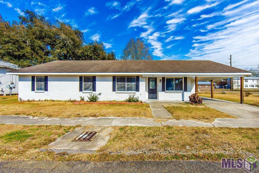 300 Philosopher Street Napoleonville, LA 70390 - Photo 2 of 12