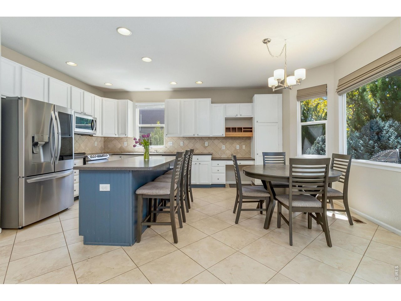6227 Westchase Road Fort Collins, CO 80528 - Photo 8 of 38 modern kitchen