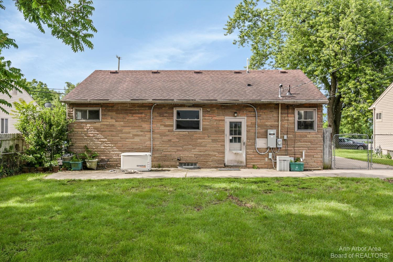 1271 Grove Road Ypsilanti, MI 48198 - Photo 28 of 30 Photo 28