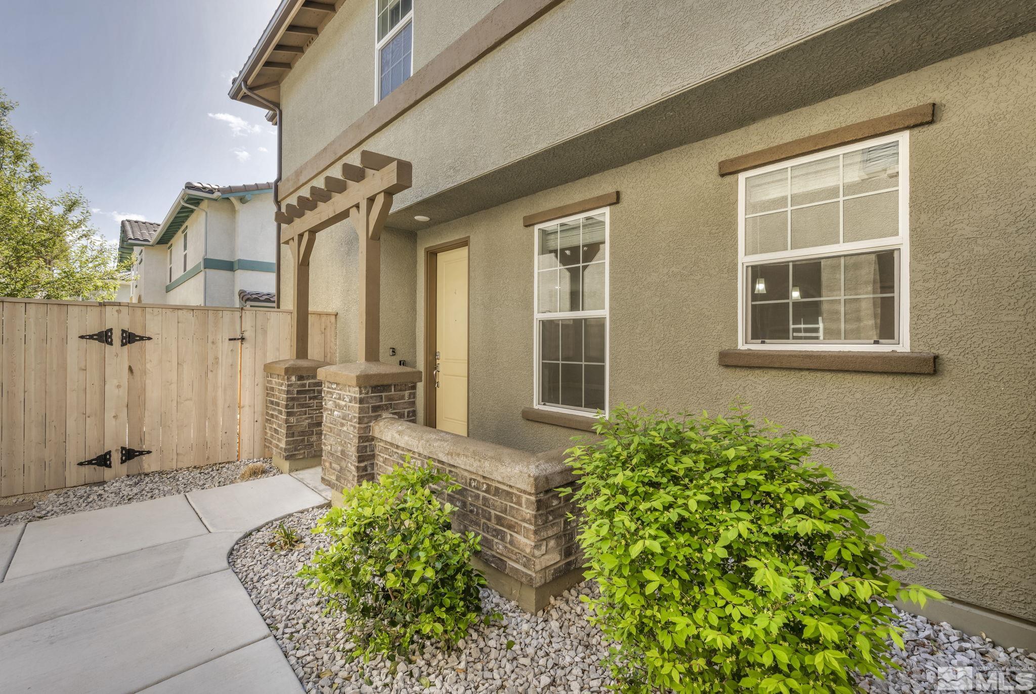 1815 Dark Horse Road, Unit B Reno, NV 89521 - Photo 3 of 40 Photo 3