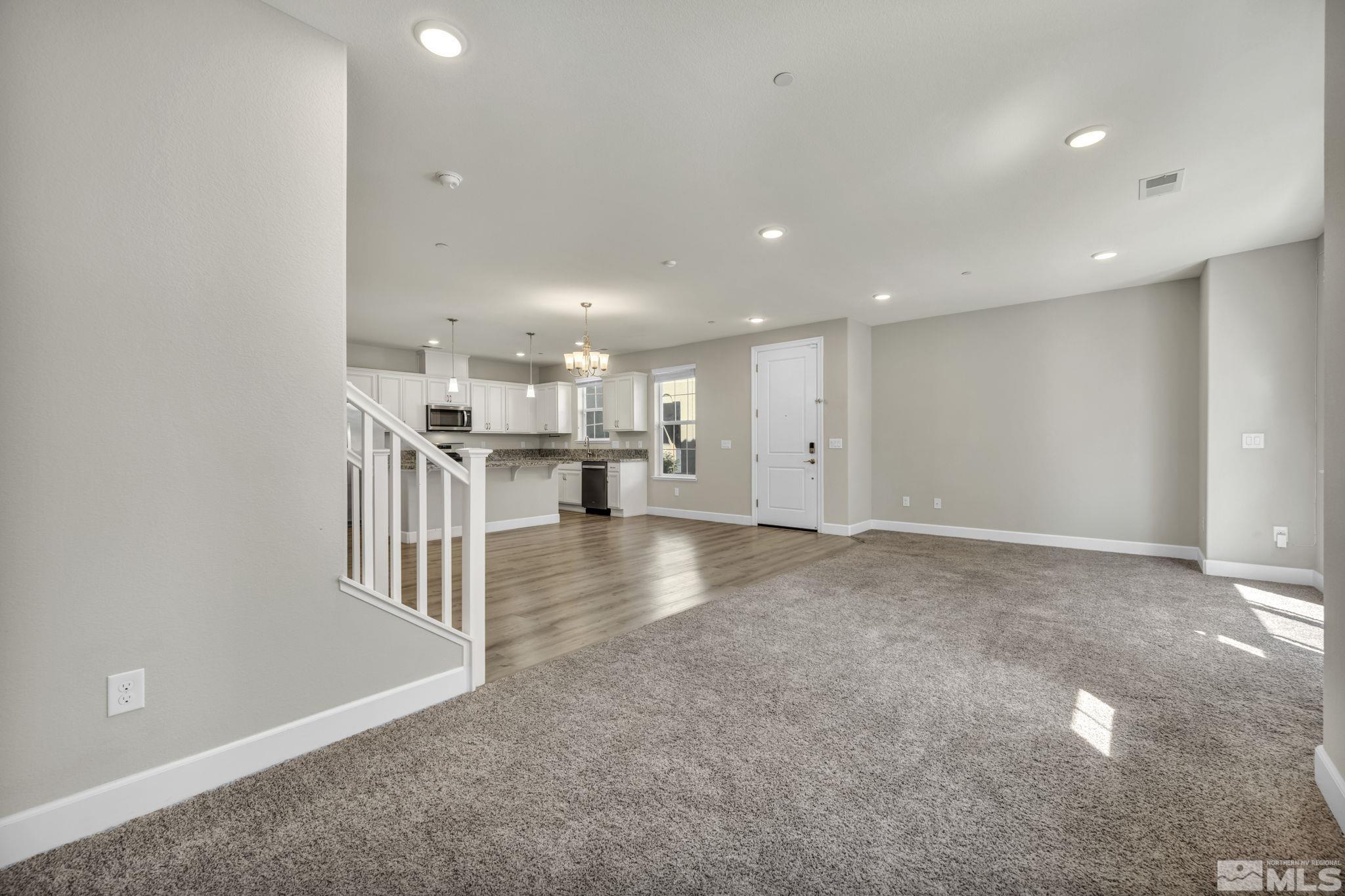 1815 Dark Horse Road, Unit B Reno, NV 89521 - Photo 7 of 40 Photo 7