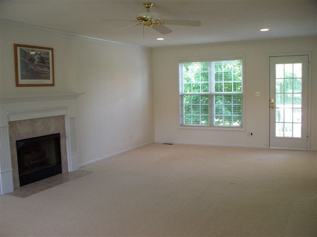 371 West Autumn Ridge Road Moore, SC 29369 - Photo 9 of 25 Gallery Image 9