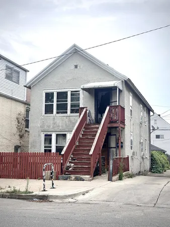 $399,900 | 3069 South Lock Street, Chicago, IL 60608