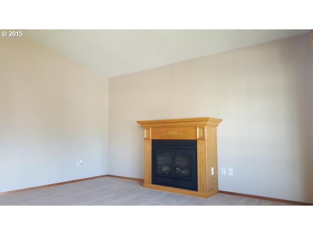14682 Coltrane Street Oregon City, OR 97045 - Photo 10 of 11 Gallery Image 10