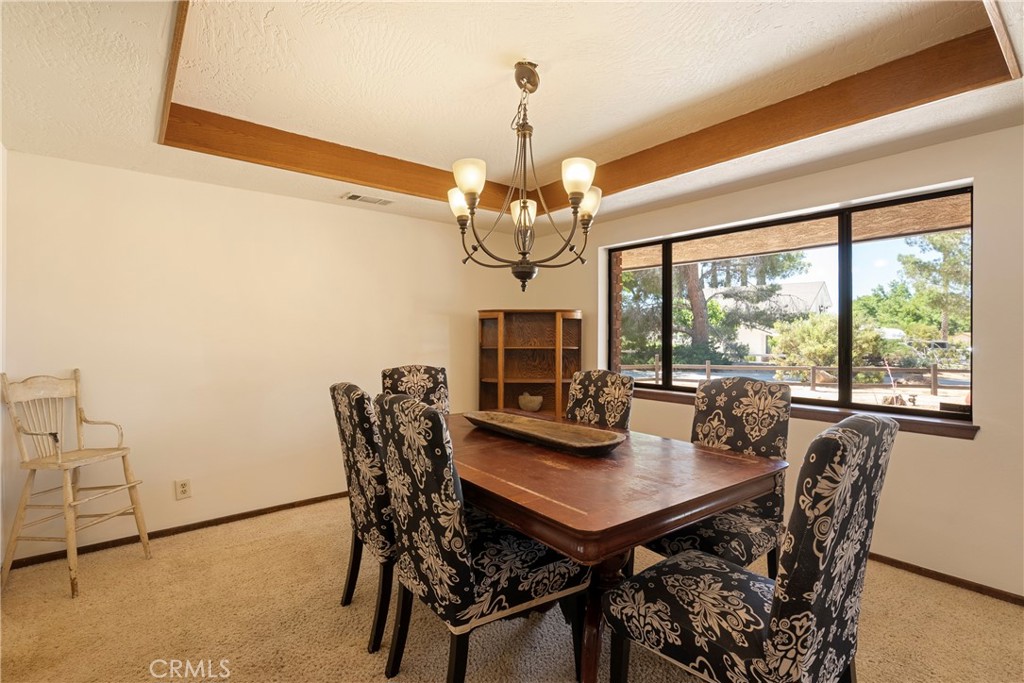 19954 Tinne Road Apple Valley, CA 92307 - Photo 15 of 54