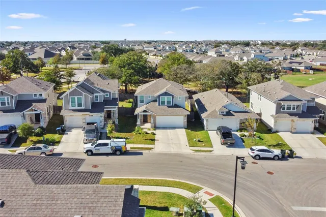 $1,895 | 113 Stone Crk Drive, Georgetown, TX 78628
