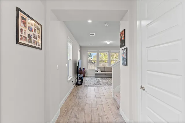 $1,895 | 113 Stone Crk Drive, Georgetown, TX 78628