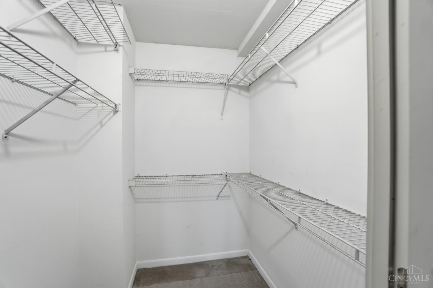 2444 Madison Road, Unit 408 Cincinnati, OH 45208 - Photo 22 of 49