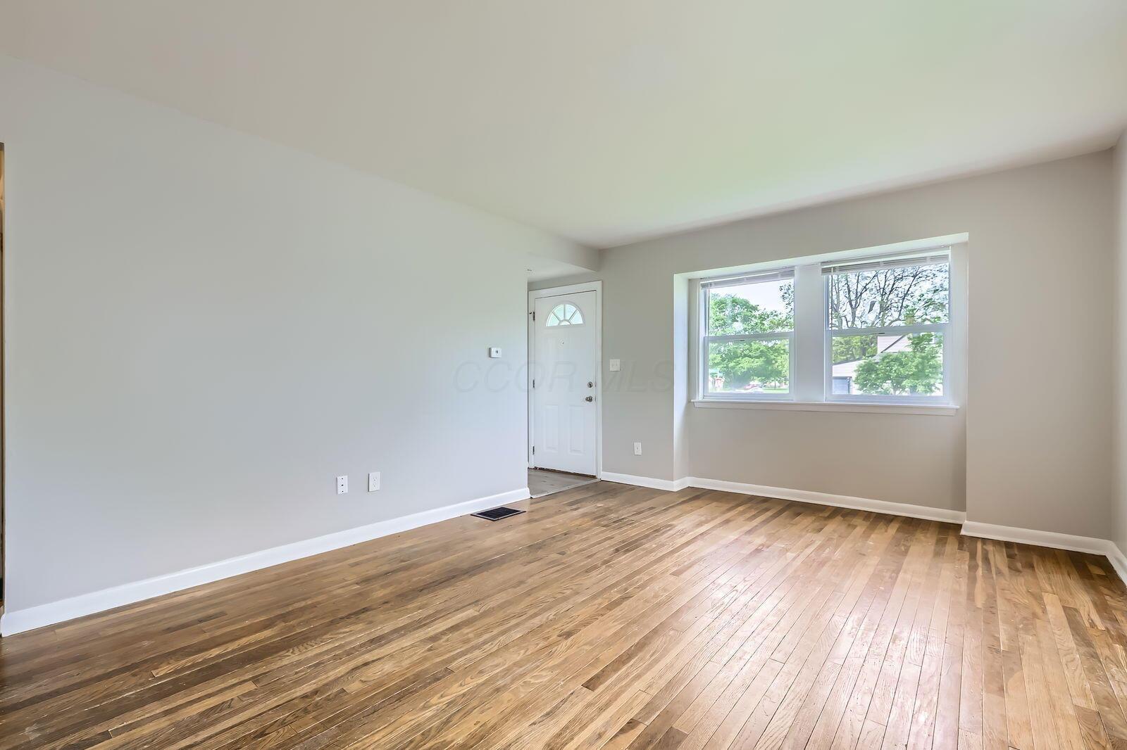 4256 Blythe Road Columbus, OH 43224 - Photo 6 of 27 4256 Blythe Rd Blythe Rd - Web Quality -