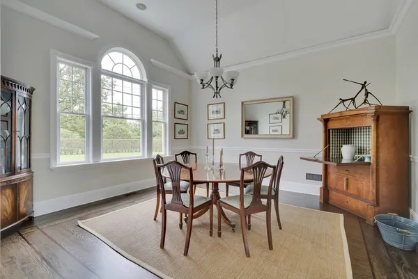 $110,000 | Undisclosed Address, Bridgehampton, NY 11932