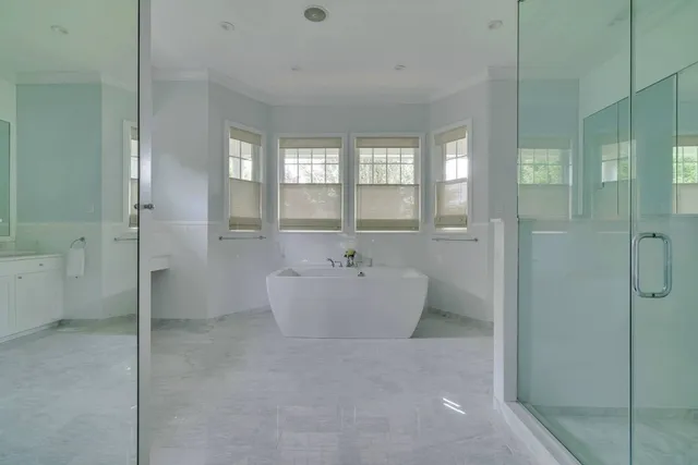 $110,000 | Undisclosed Address, Bridgehampton, NY 11932