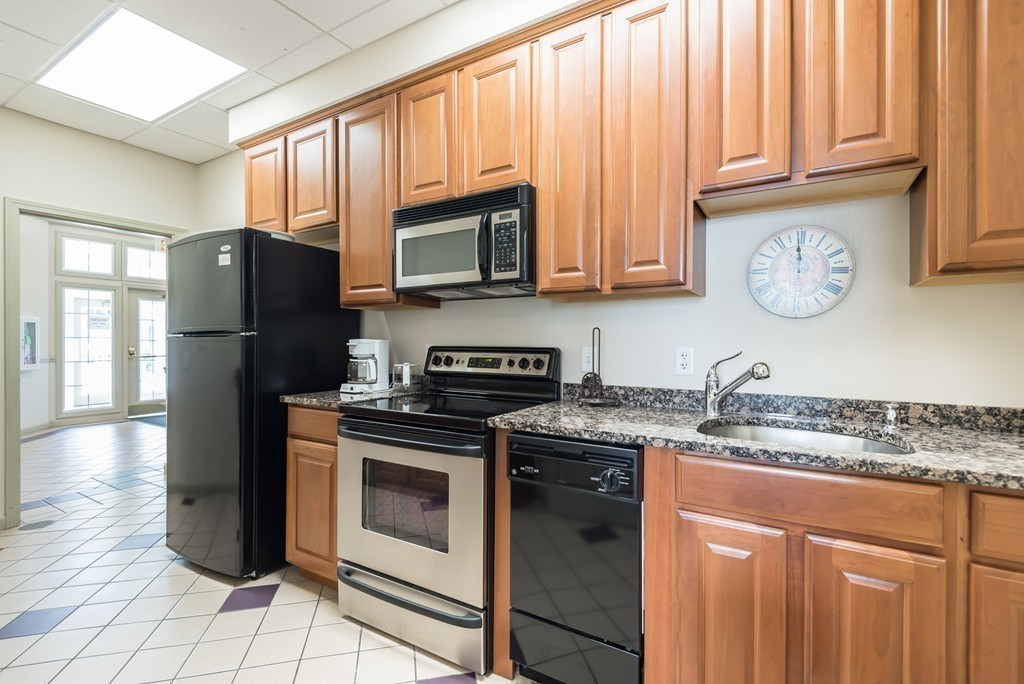 180 Chickering Road, Unit 308C North Andover, MA 01845 - Photo 21 of 24 Gallery Image 21