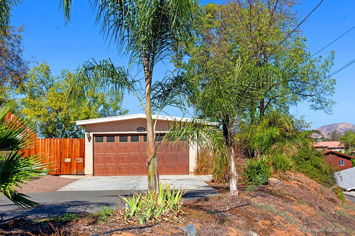 8725 Los Coches Road Lakeside, CA 92040 - Photo 1 of 22 Gallery Image 1