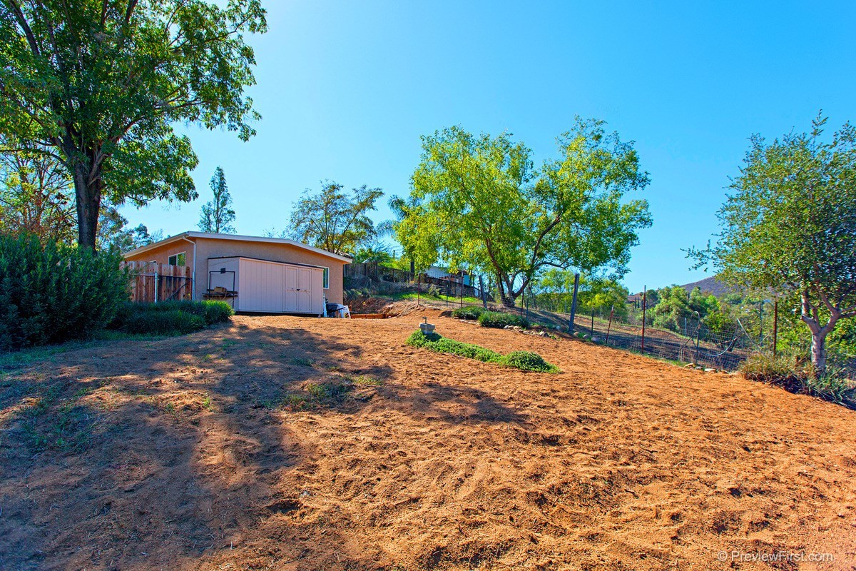 8725 Los Coches Road Lakeside, CA 92040 - Photo 21 of 22 Gallery Image 21