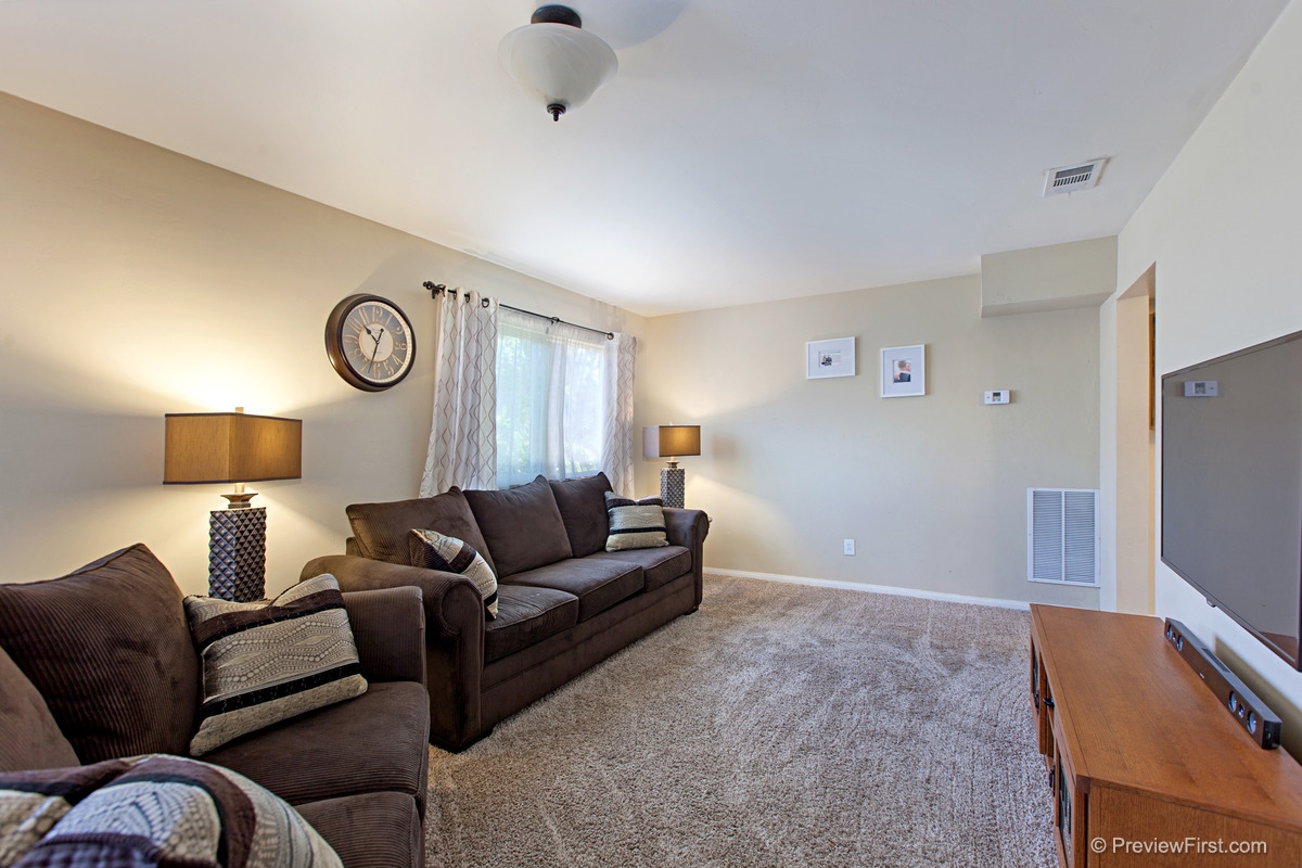 8725 Los Coches Road Lakeside, CA 92040 - Photo 7 of 22 Gallery Image 7