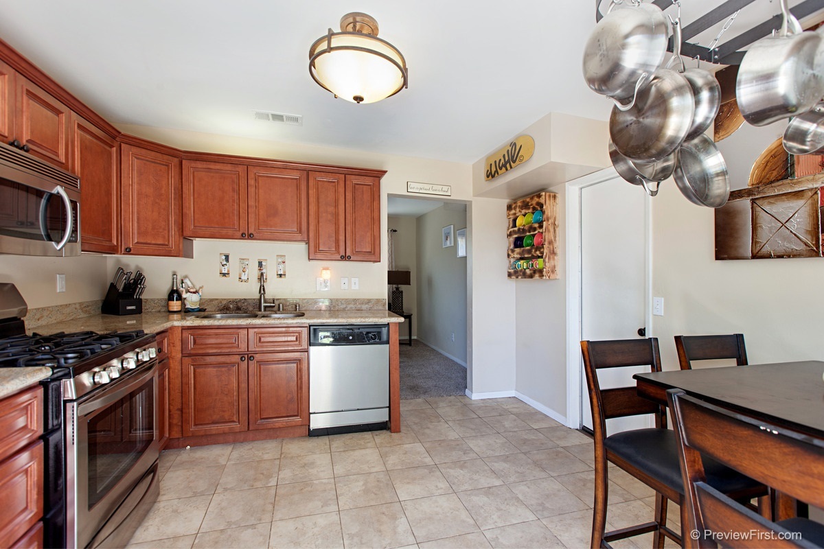 8725 Los Coches Road Lakeside, CA 92040 - Photo 10 of 22 Gallery Image 10