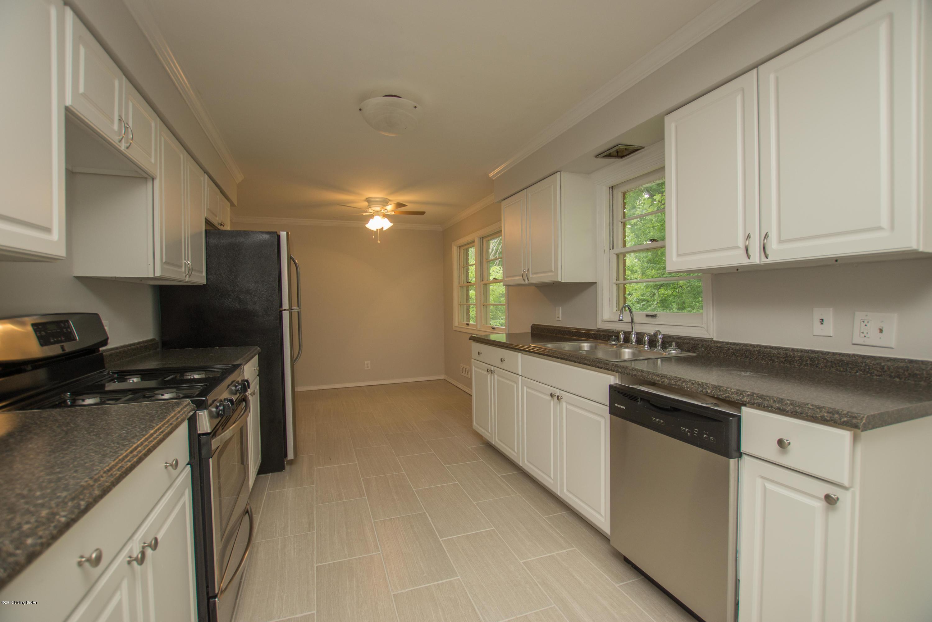 8706 Waltlee Road Louisville, KY 40291 - Photo 13 of 61 Kitchen 4