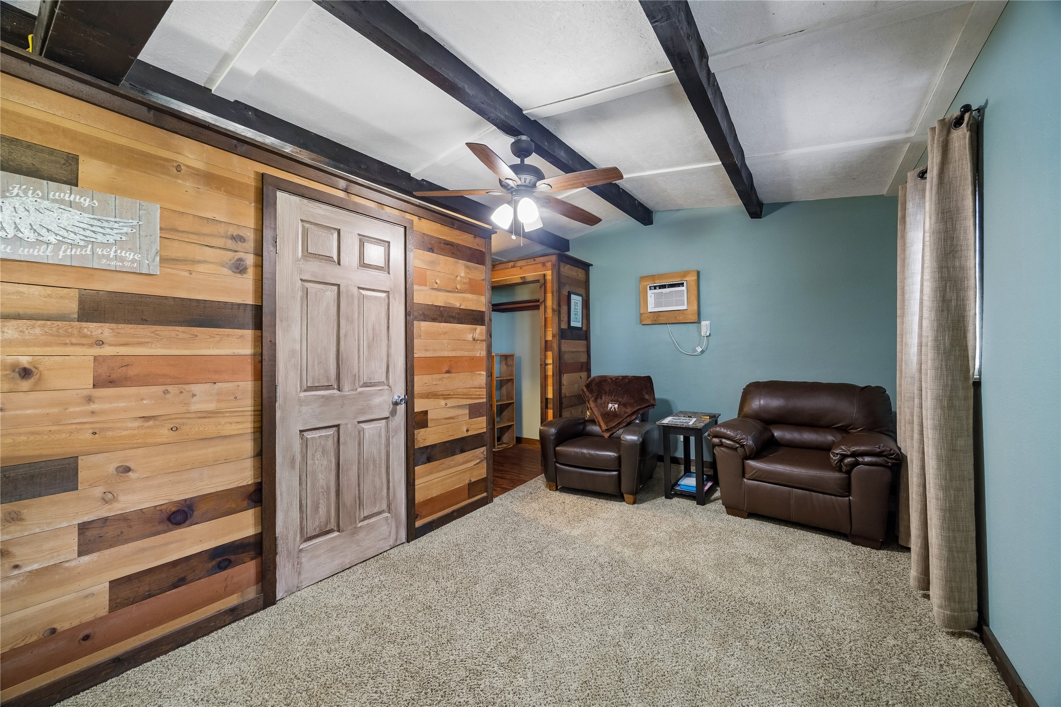 26904 Brentwood Road Splendora, TX 77372 - Photo 34 of 49 Dayroom with bathroom & storage closet