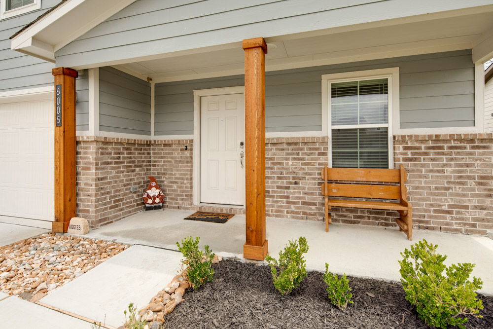 6005 Eagle Ridge Drive Bryan, TX 77807 - Photo 2 of 27