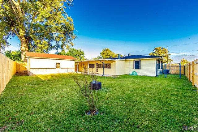 $199,900 | 418 Hibernia Place, Houma, LA 70363