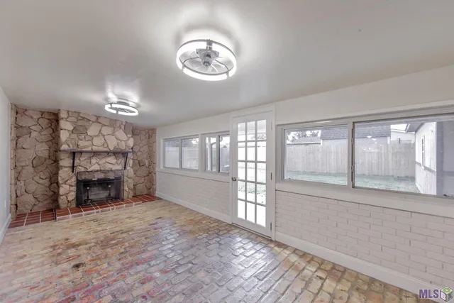 $199,900 | 418 Hibernia Place, Houma, LA 70363