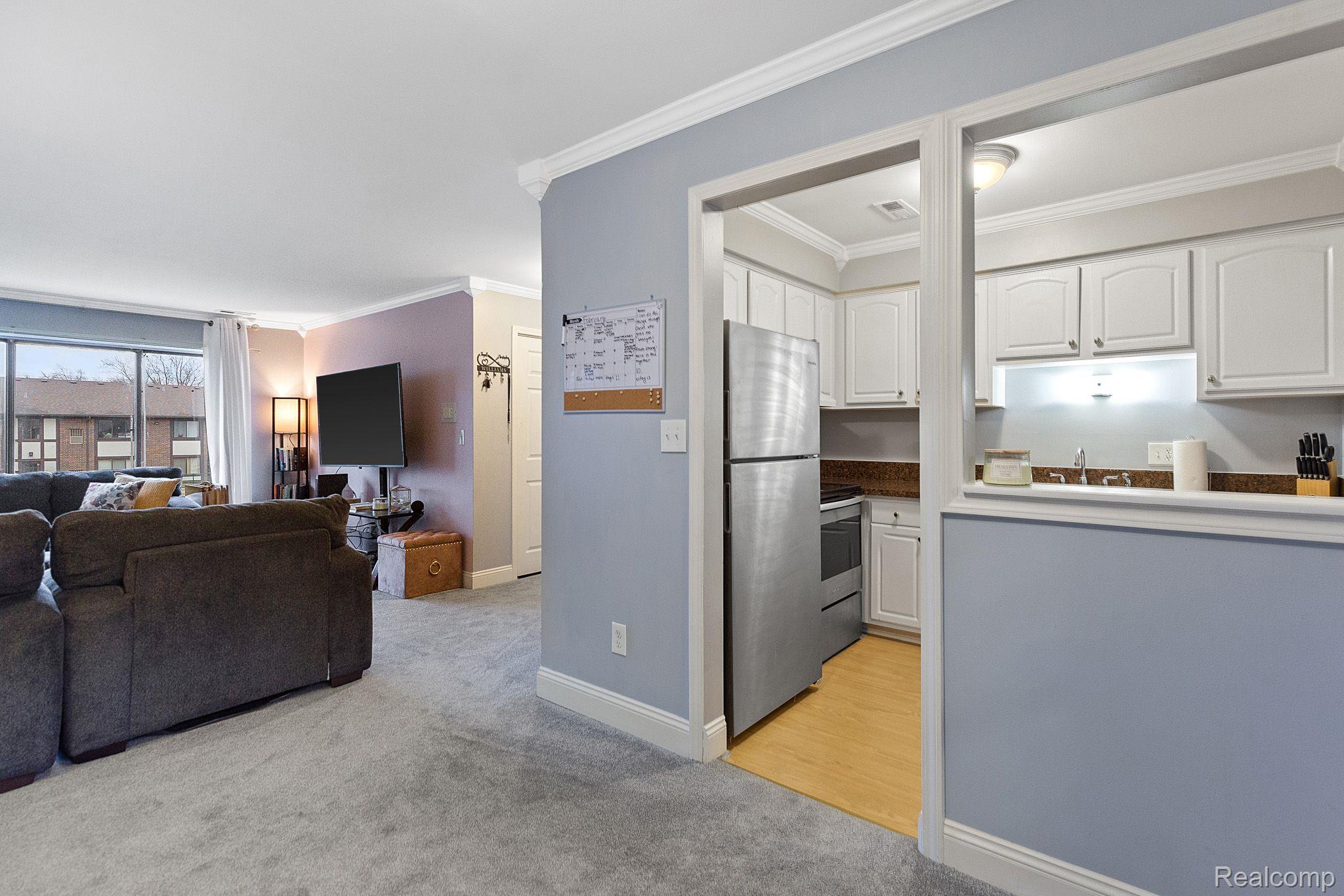 4985 East 10 Mile Road, Unit 8 Warren, MI 48091 - Photo 6 of 17 Gallery Image 6