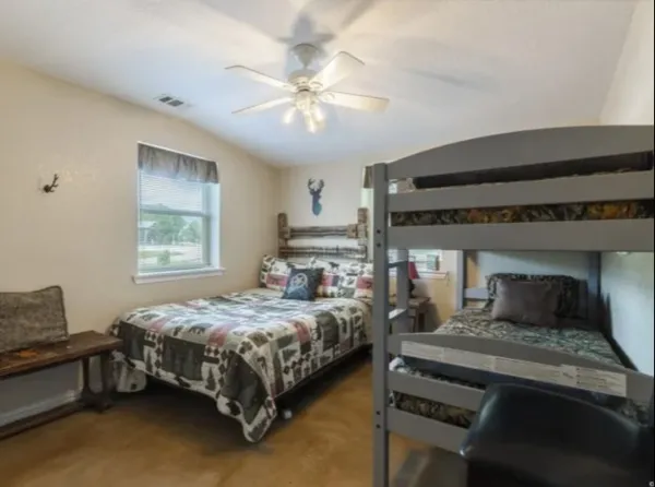 $3,000 | 6411 Junction Highway, Mountain Home, TX 78058