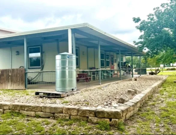 $3,000 | 6411 Junction Highway, Mountain Home, TX 78058