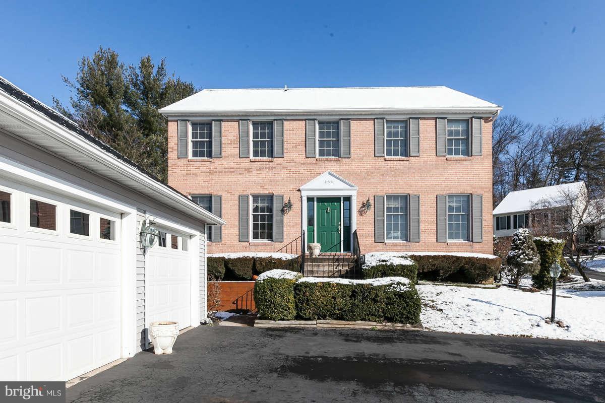 254 Hunters Ridge Road Lutherville-Timonium, MD 21093 - Photo 1 of 30 Exterior (Front)
