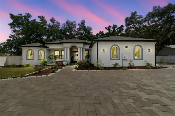 $1,390,000 | 106 West 122nd Avenue, Tampa, FL 33612