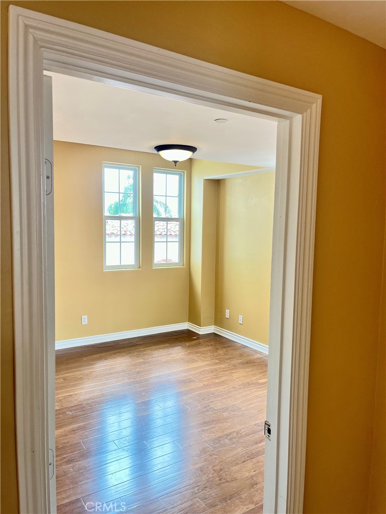244 Avenida Granada, Unit B San Clemente, CA 92672 - Photo 7 of 19 an empty room and window