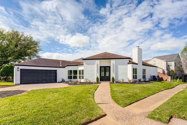 $449,000 | 2302 Ashford Hollow Lane, Houston, TX 77077