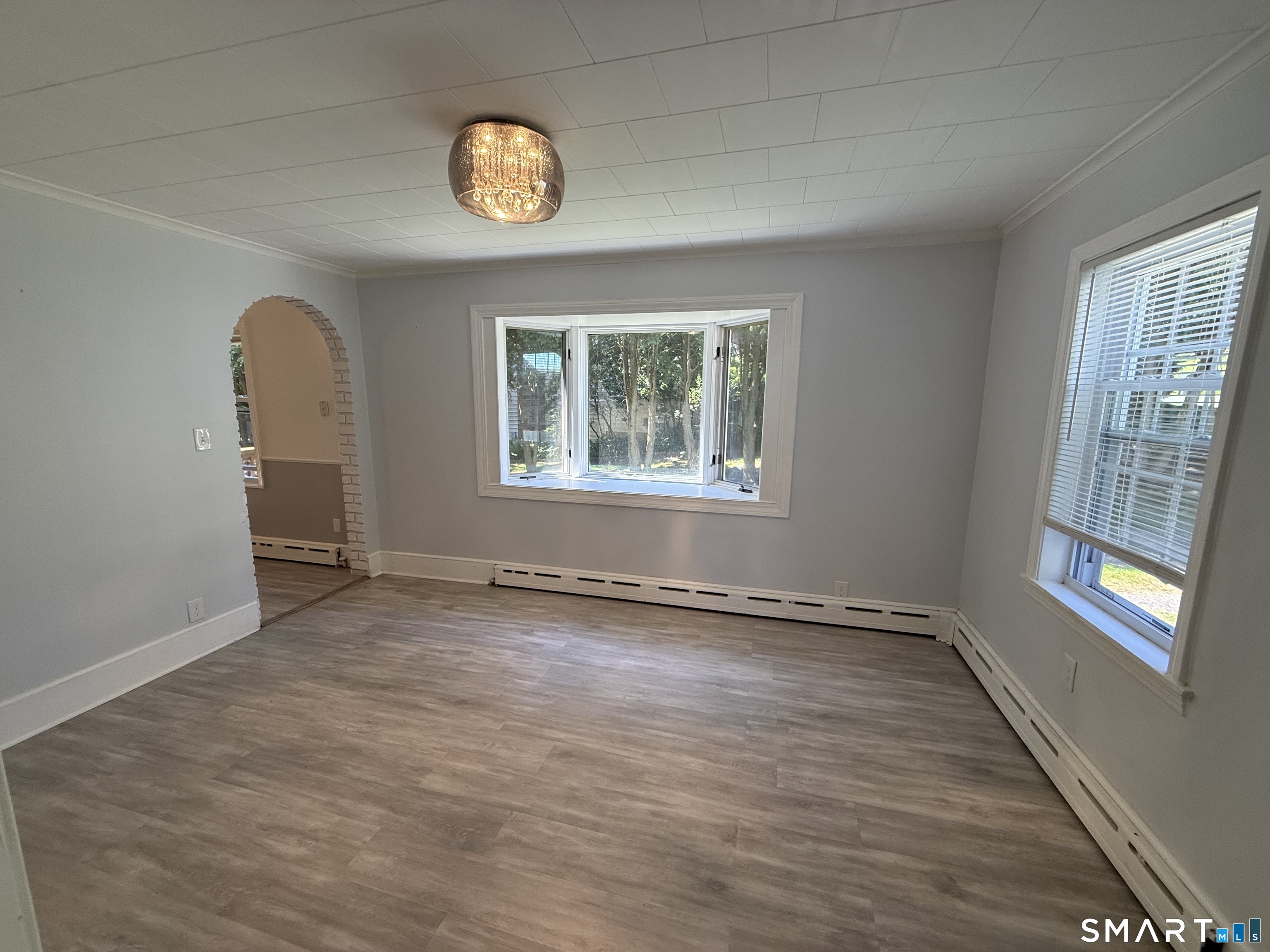 32 Dickerman Avenue Windsor Locks, CT 06096 - Photo 9 of 17