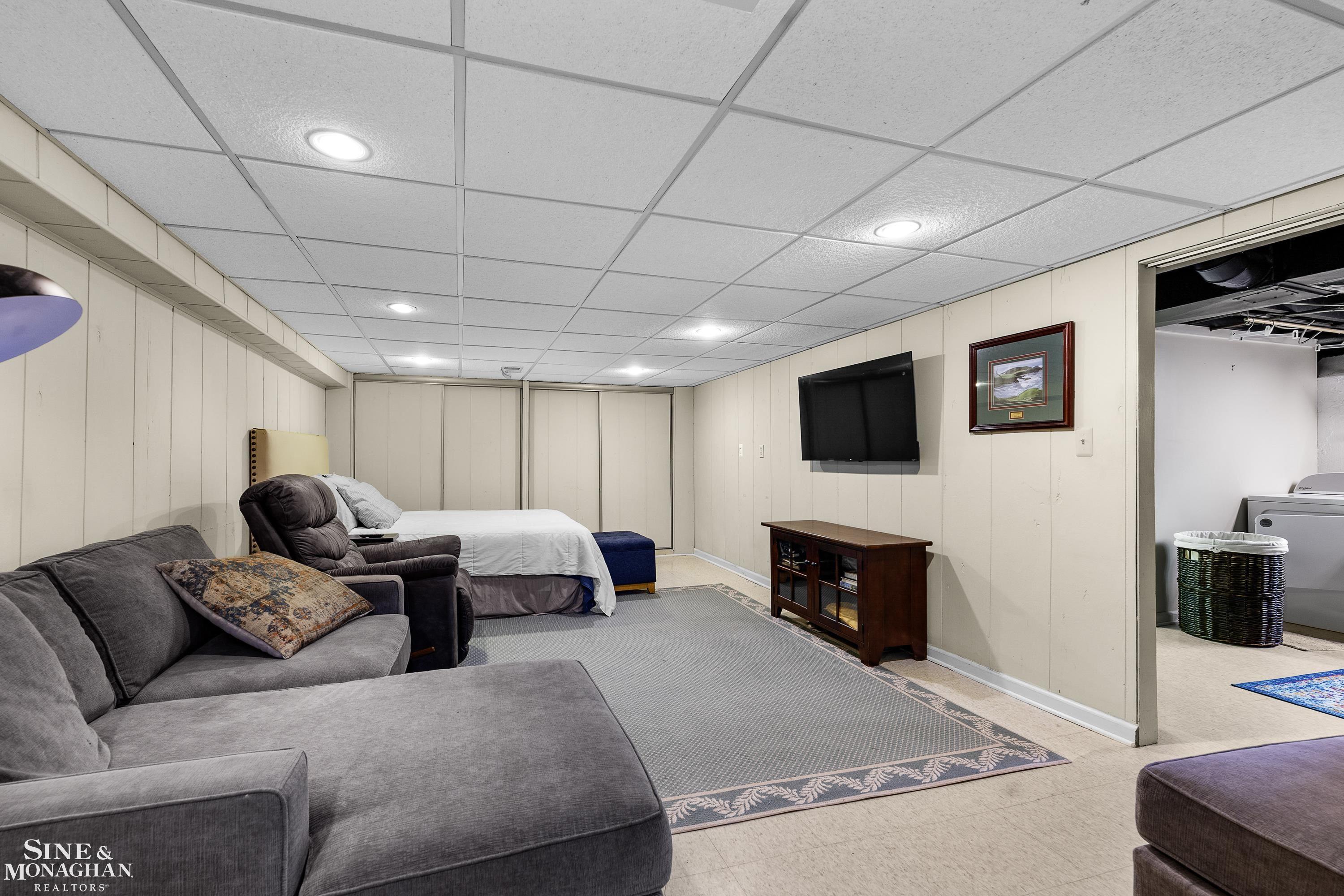 1344 Torrey Road Grosse Pointe, MI 48236 - Photo 36 of 53 50179488-652090a5-a811-497b-bd9e-cd4135f893c8.JPG